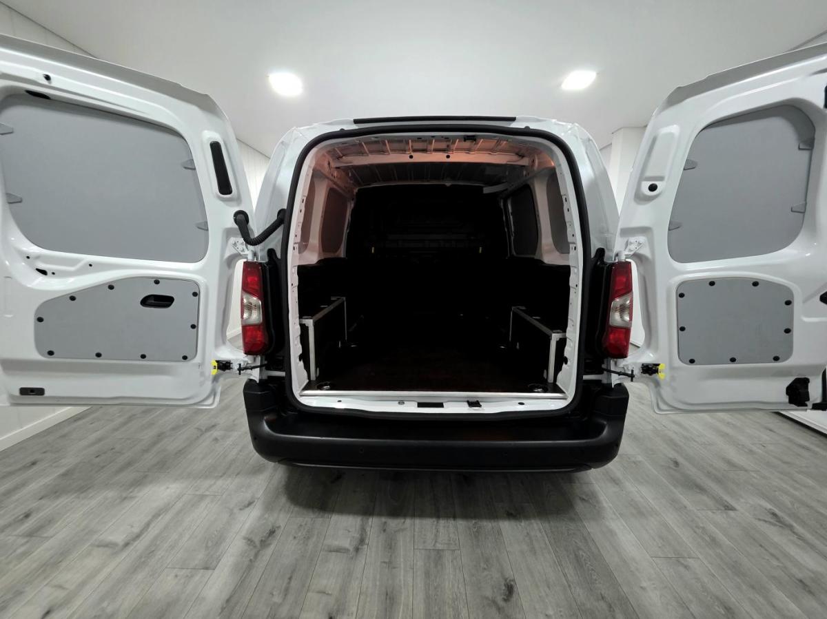 peugeot-partner-2025-diesel-1499cc