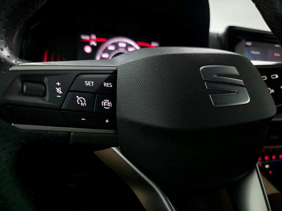 seat-arona-2024-gasolina-999cc