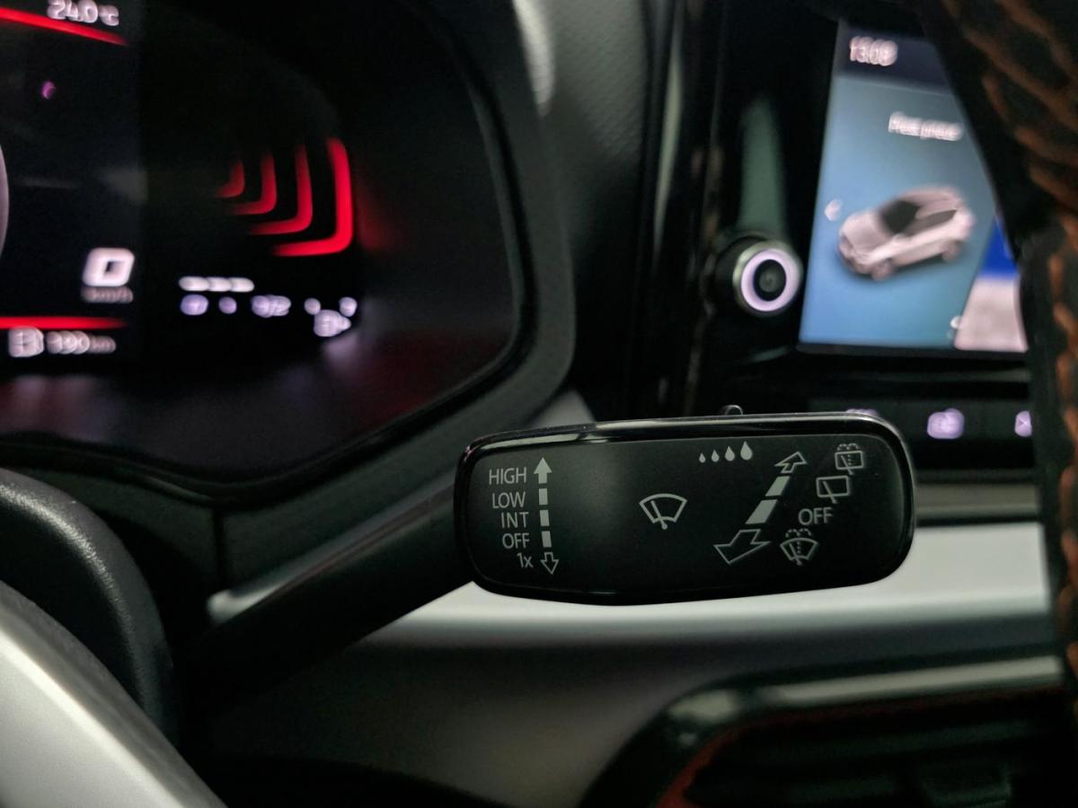 seat-arona-2024-gasolina-999cc
