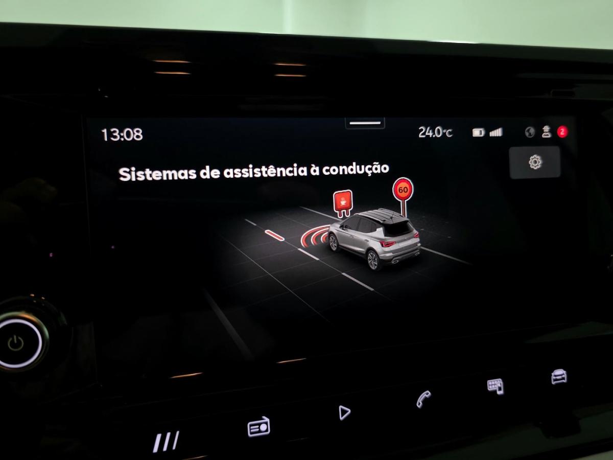 seat-arona-2024-gasolina-999cc