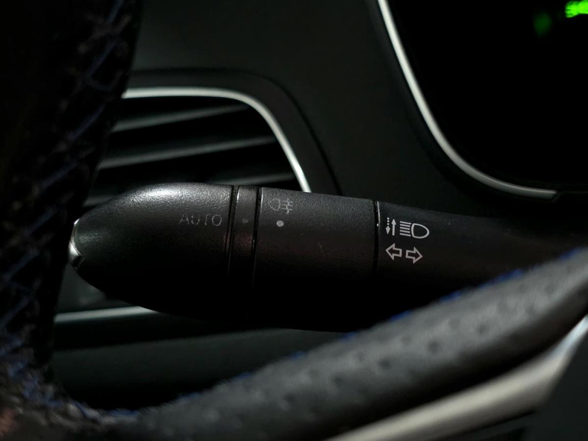 renault-megane-sport-tourer-2020-diesel-1461cc