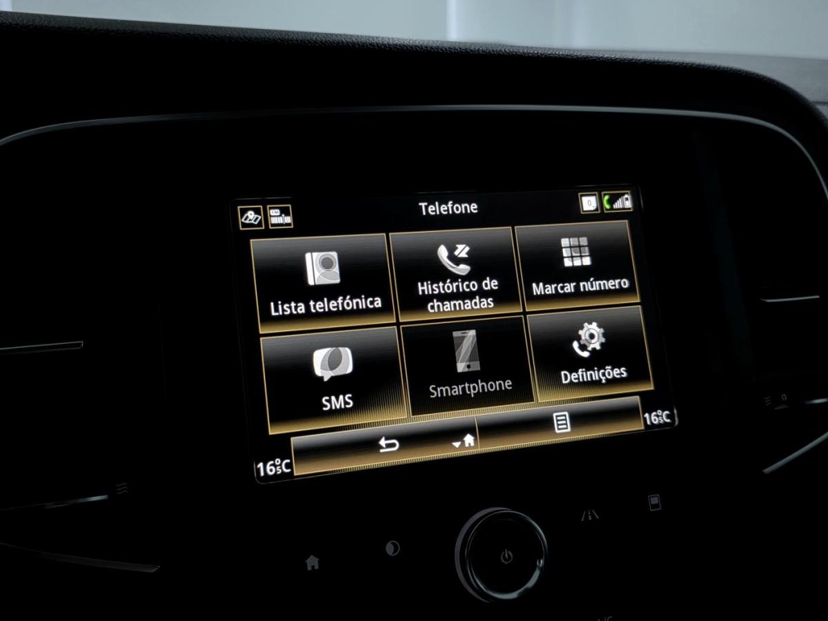 renault-megane-sport-tourer-2020-diesel-1461cc