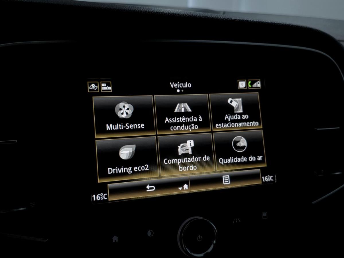 renault-megane-sport-tourer-2020-diesel-1461cc