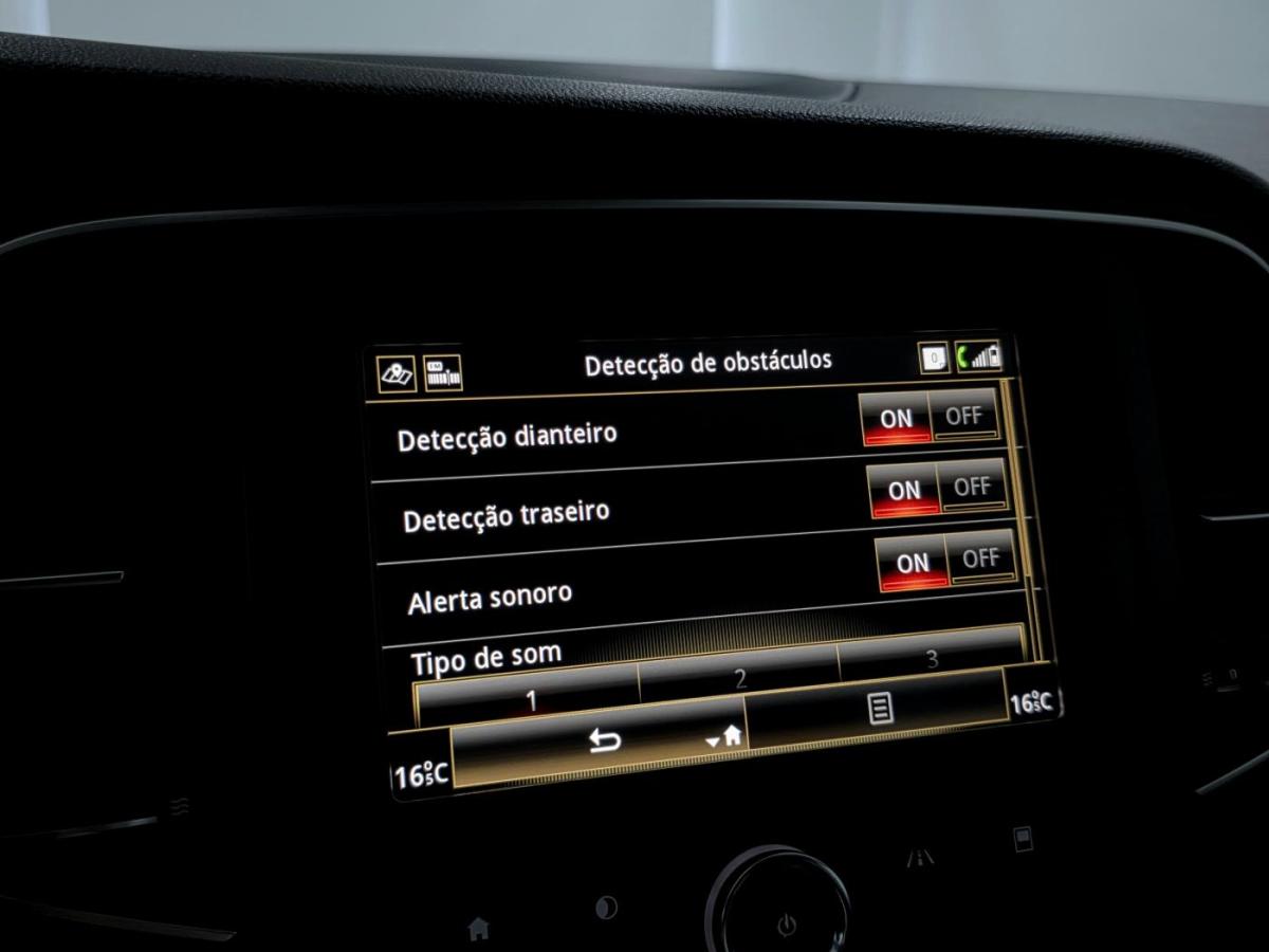 renault-megane-sport-tourer-2020-diesel-1461cc