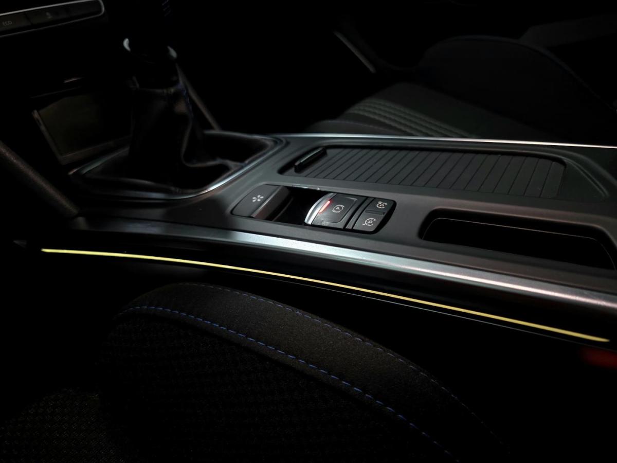 renault-megane-sport-tourer-2020-diesel-1461cc