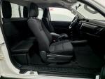 toyota-hilux-2020-diesel-2393cc