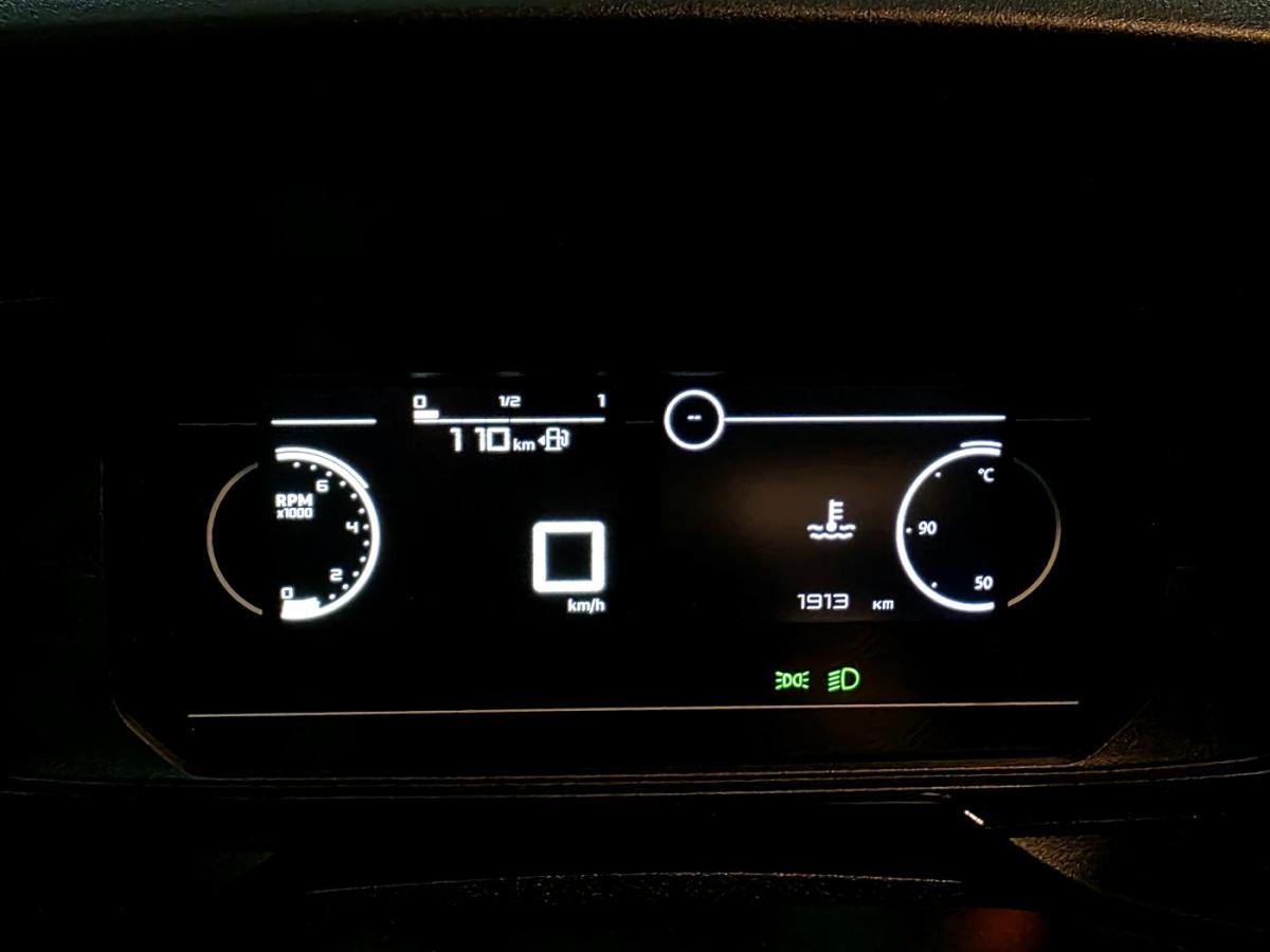 citroen-berlingo-2025-diesel-1499cc
