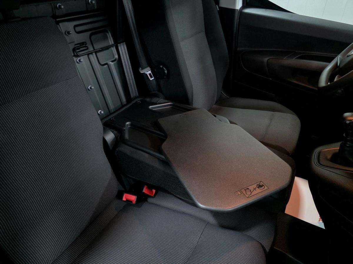 citroen-berlingo-2025-diesel-1499cc