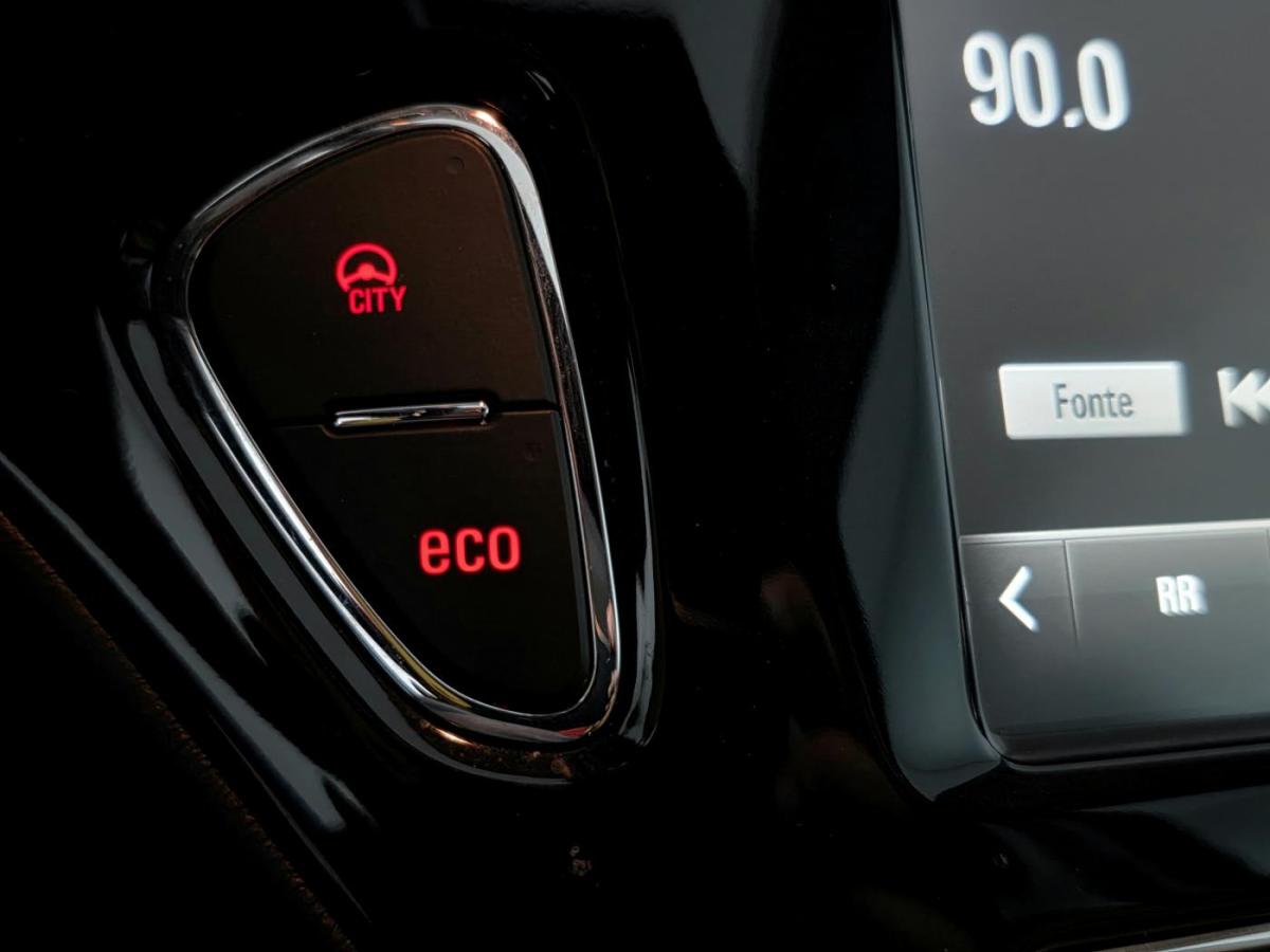 opel-adam-2016-gasolina-999cc
