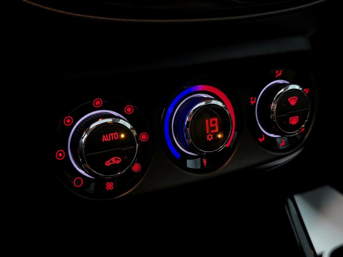 opel-adam-2016-gasolina-999cc