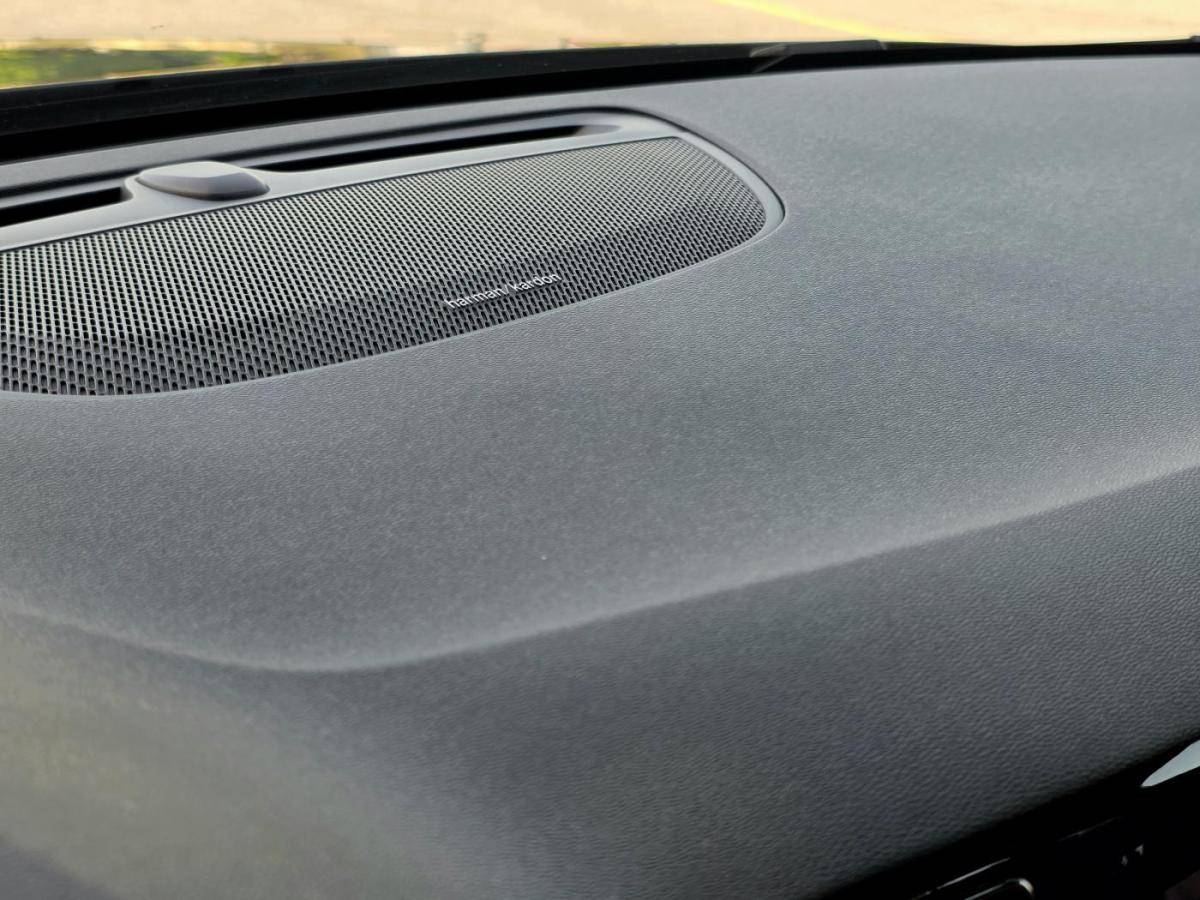 volvo-v60-cross-country-2021-diesel-1969cc