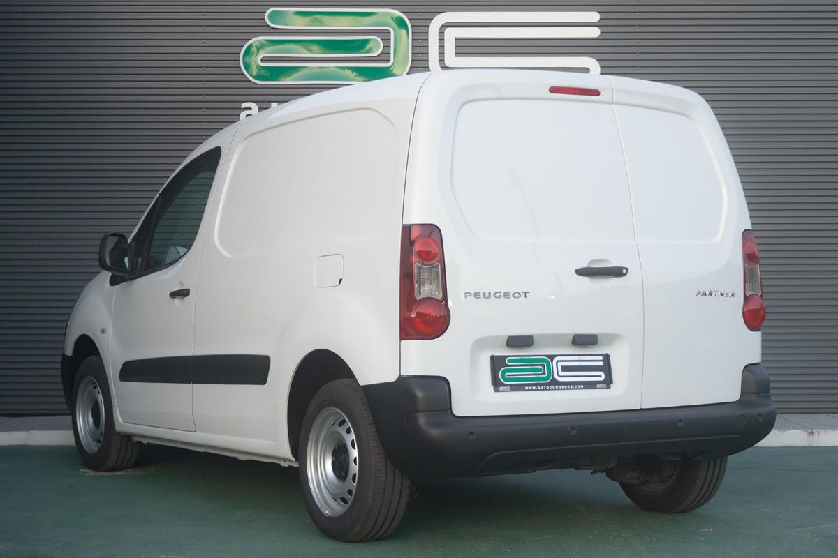 peugeot-partner-2018-diesel-1560cc