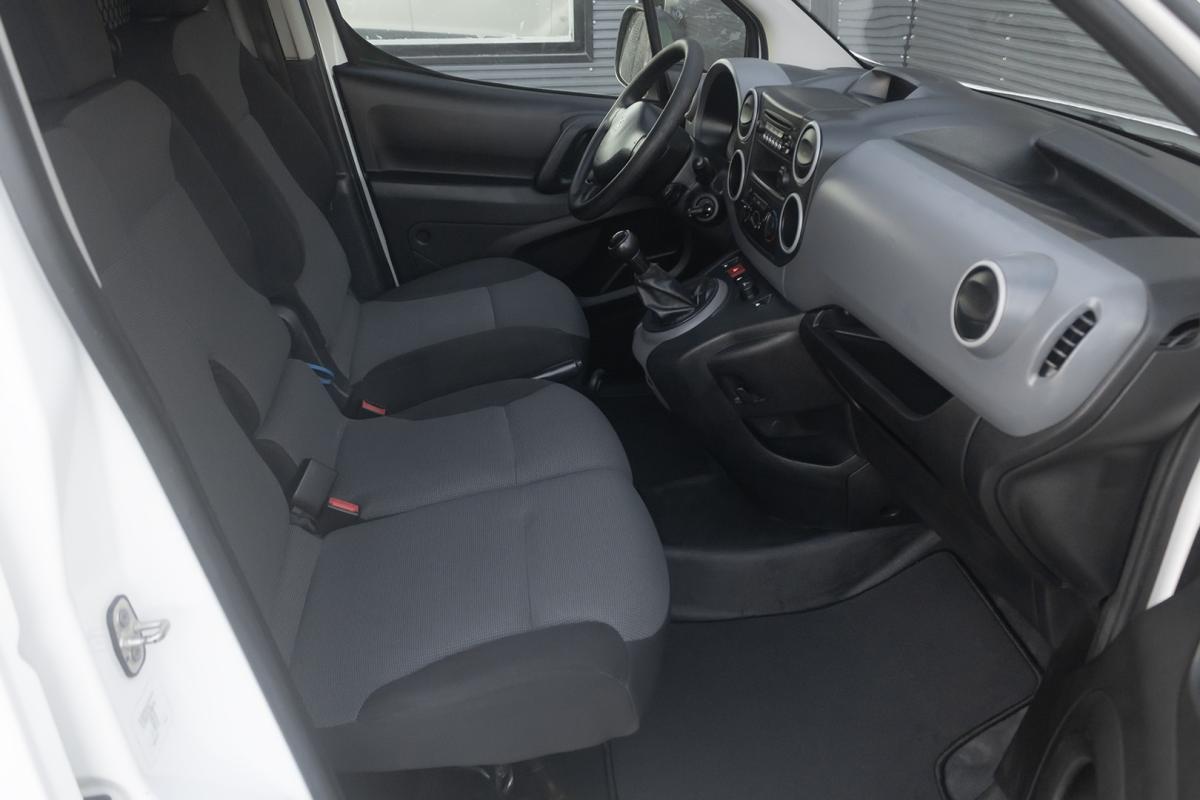 peugeot-partner-2018-diesel-1560cc