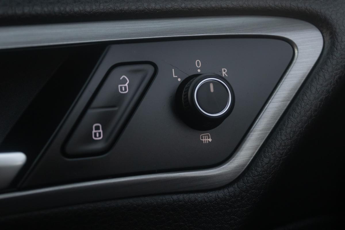 volkswagen-golf-2014-diesel-1598cc