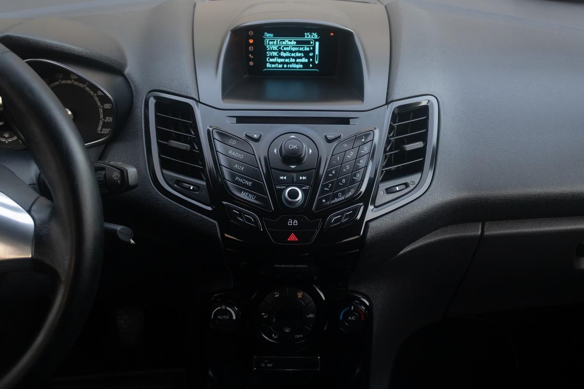 ford-fiesta-2014-gasolina-998cc