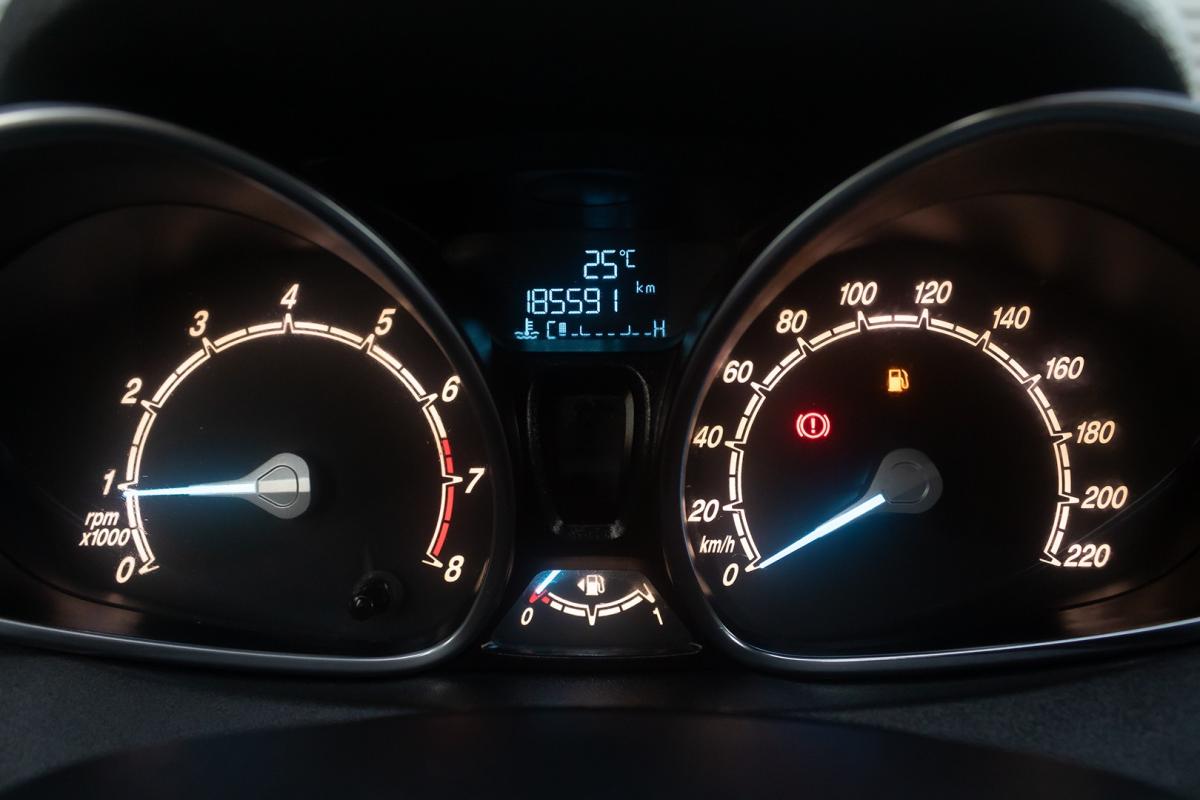 ford-fiesta-2014-gasolina-998cc
