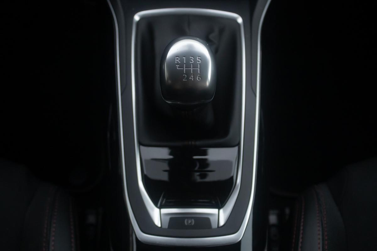 peugeot-308-2018-diesel-1499cc