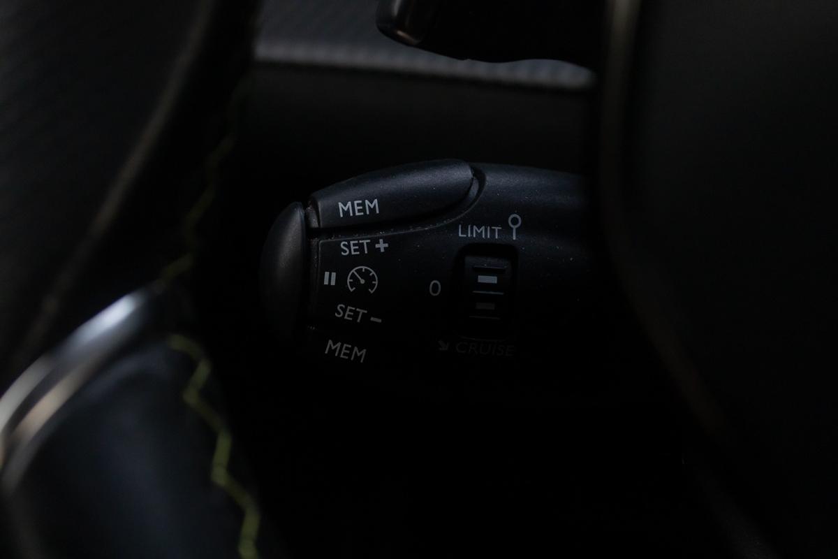 peugeot-2008-2022-diesel-1499cc