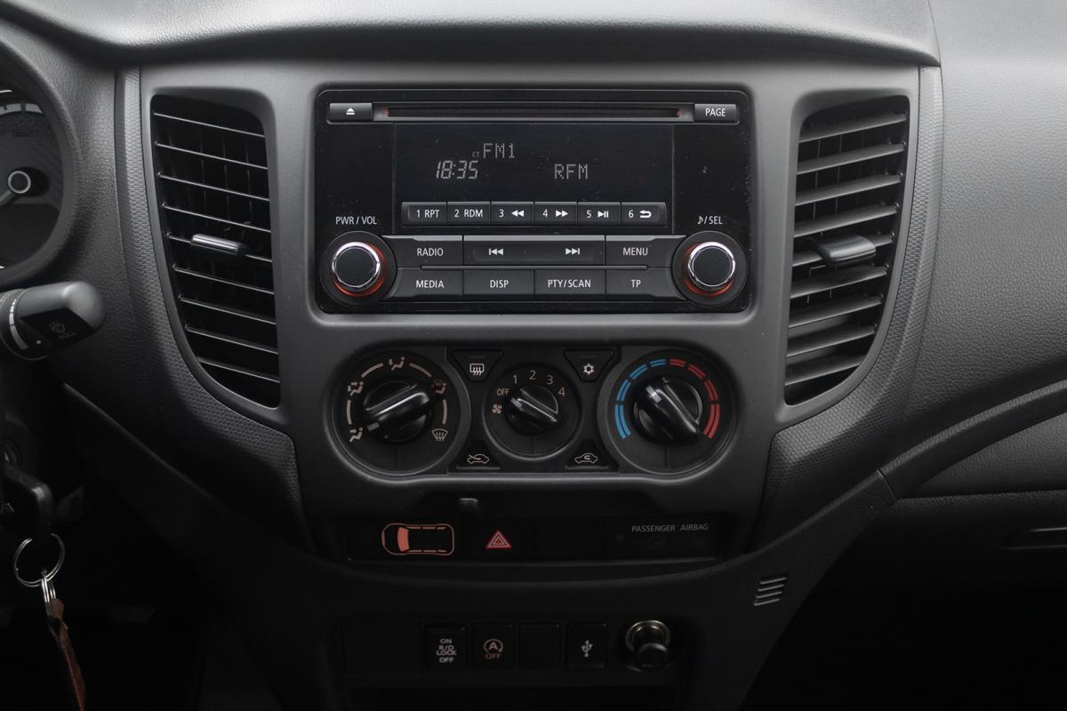 mitsubishi-l200-2022-diesel-2268cc