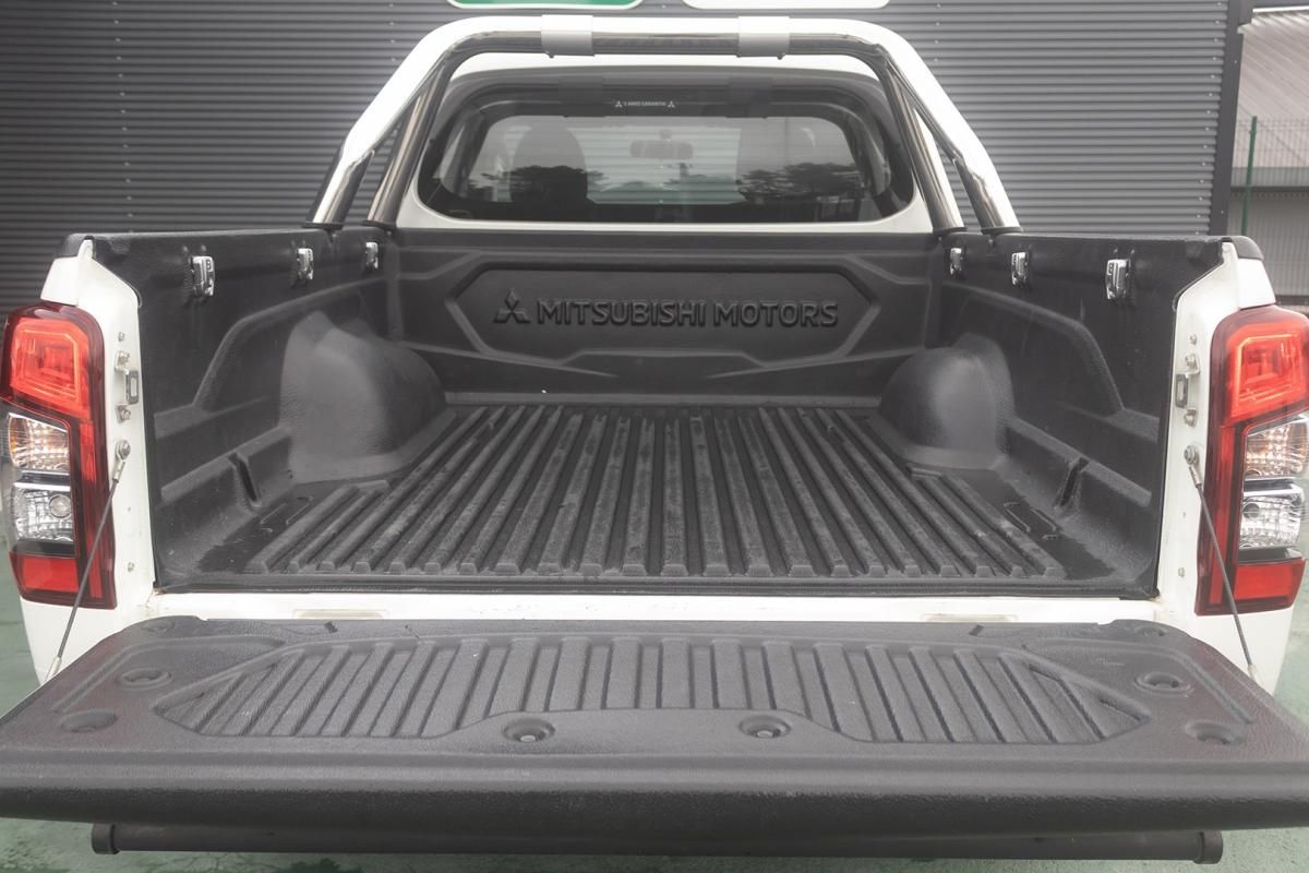 mitsubishi-l200-2022-diesel-2268cc
