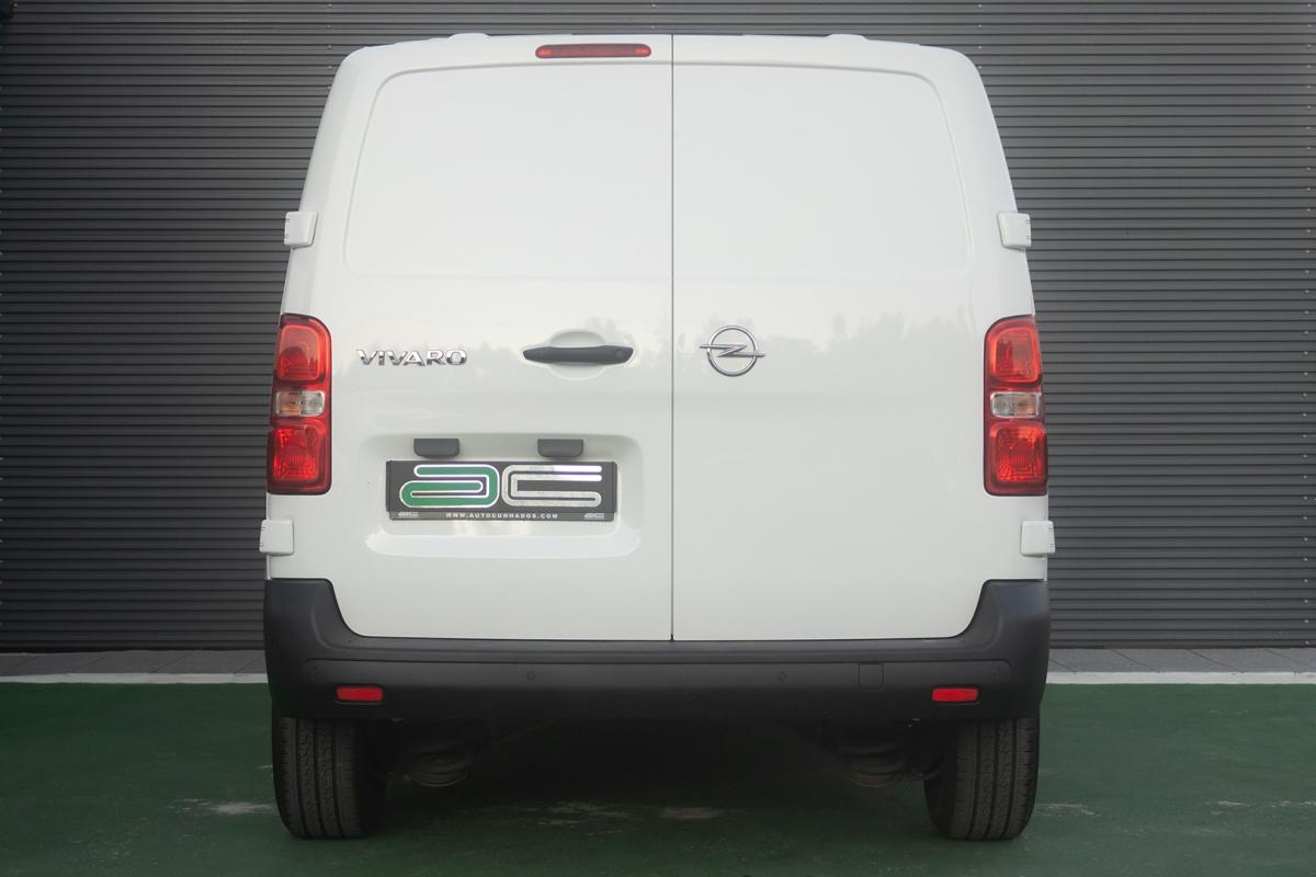 opel-vivaro-2021-diesel-1997cc