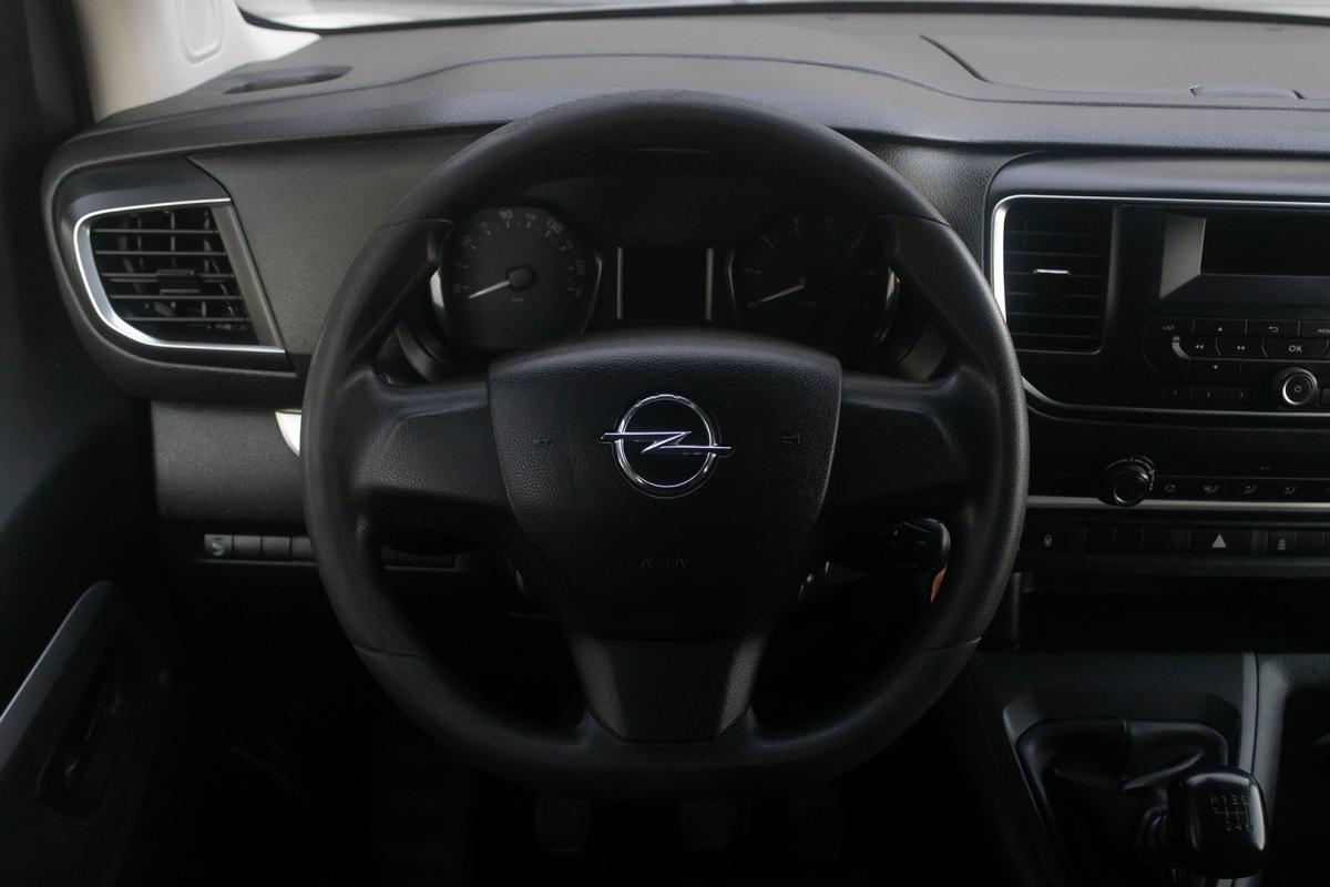 opel-vivaro-2021-diesel-1997cc