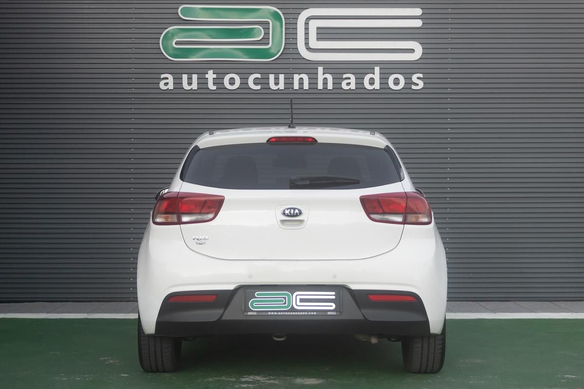 kia-rio-2019-gasolina-1248cc