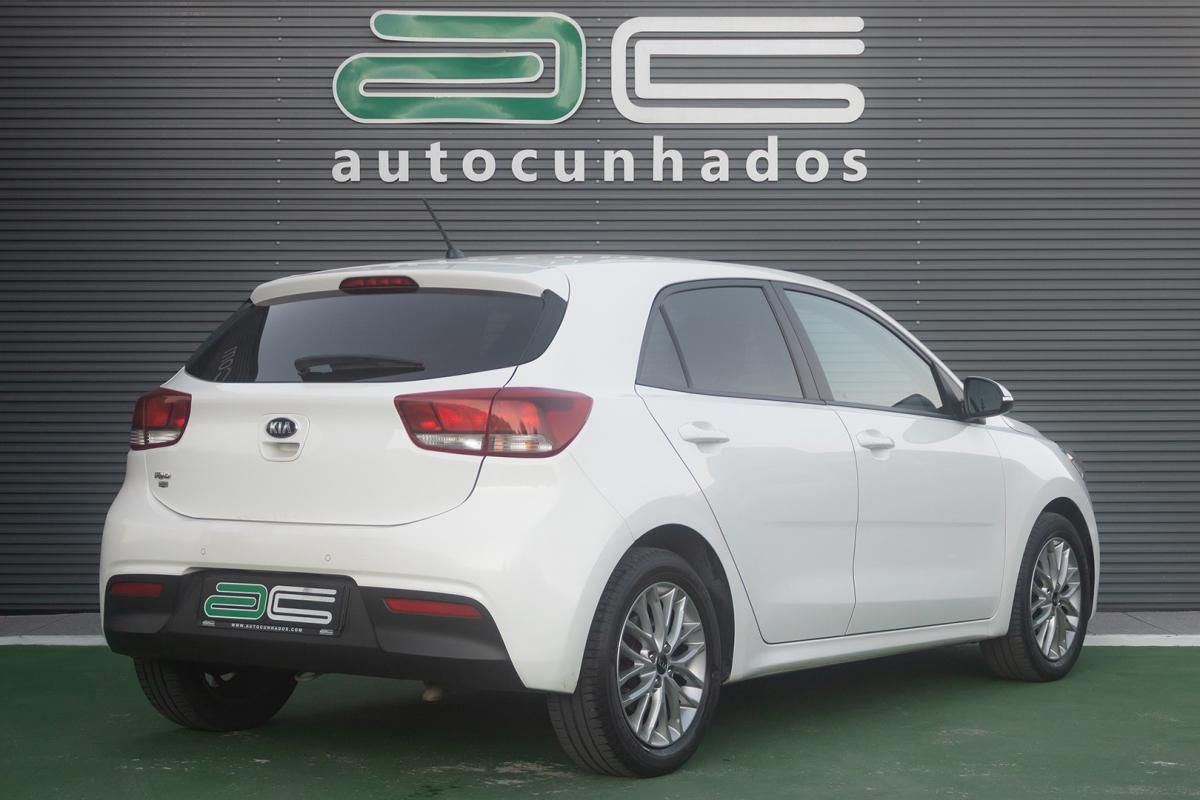 kia-rio-2019-gasolina-1248cc