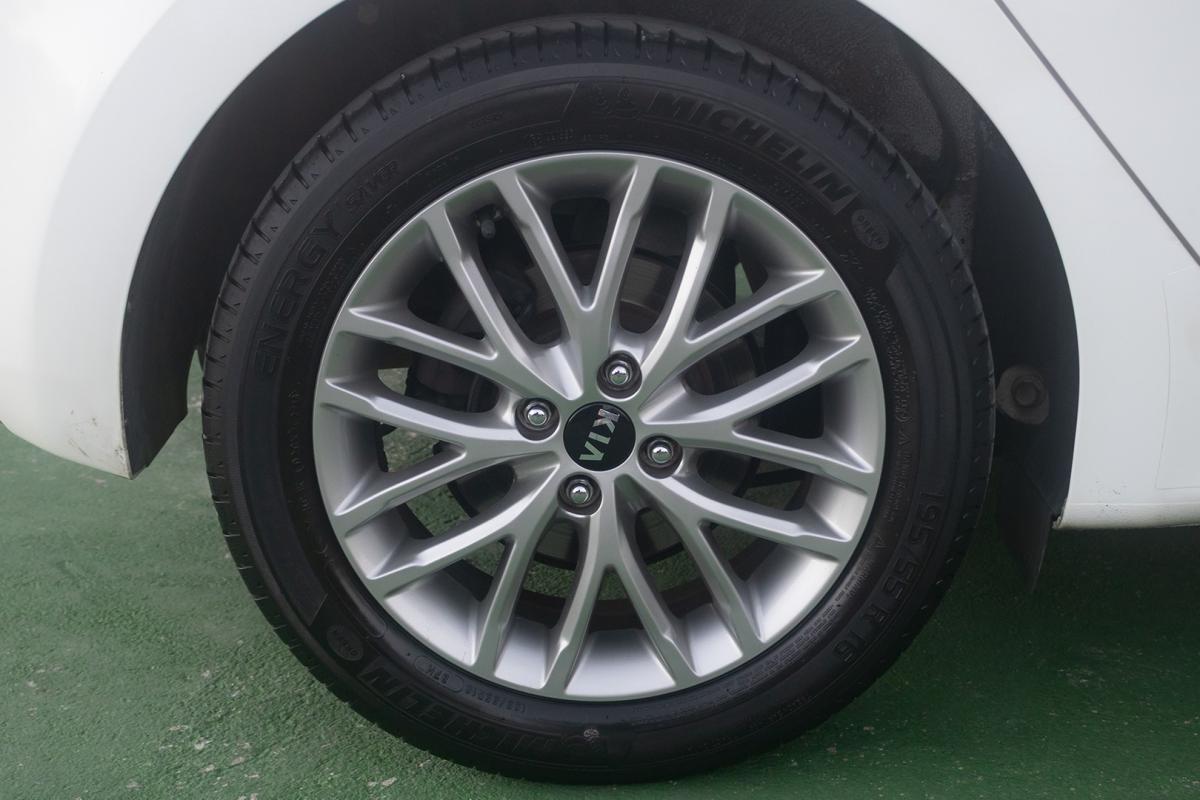 kia-rio-2019-gasolina-1248cc