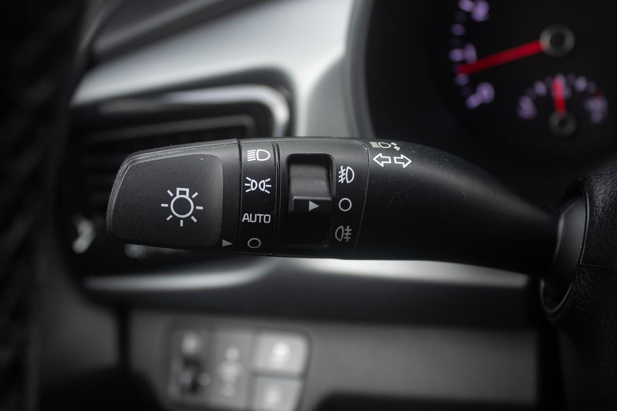 kia-rio-2019-gasolina-1248cc