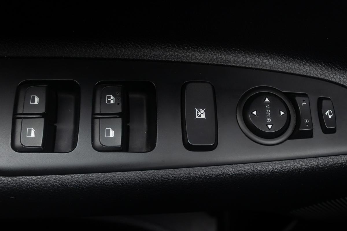 kia-rio-2019-gasolina-1248cc