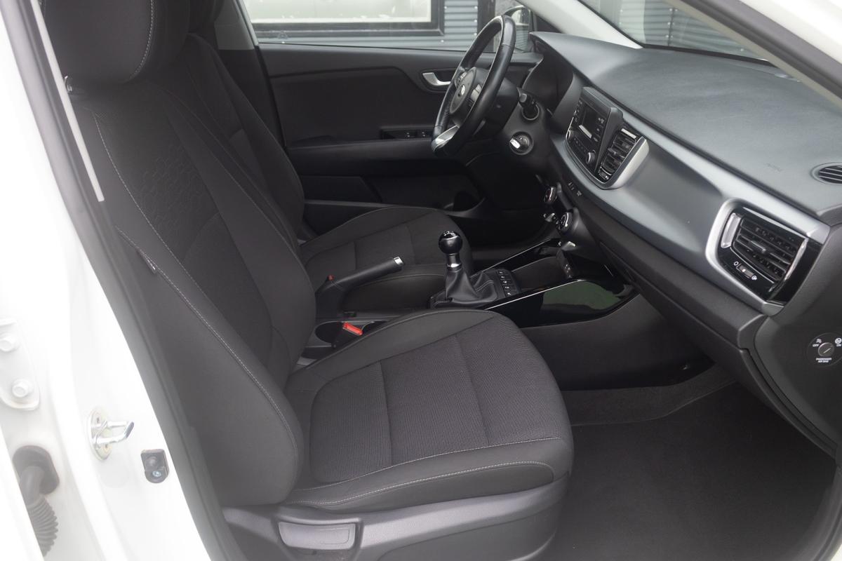 kia-rio-2019-gasolina-1248cc