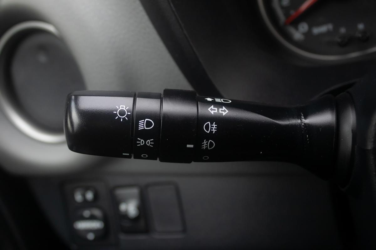 toyota-yaris-2014-gasolina-998cc