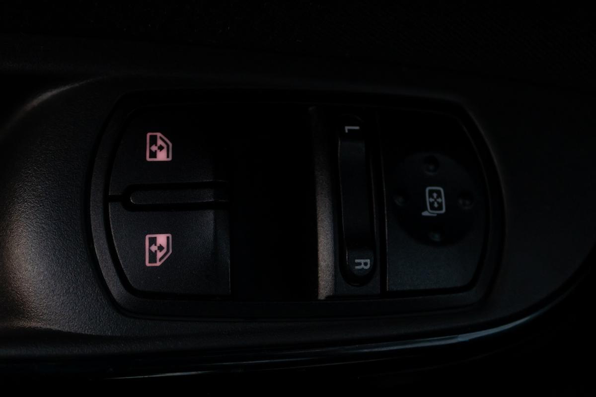 opel-corsa-2015-gasolina-1229cc
