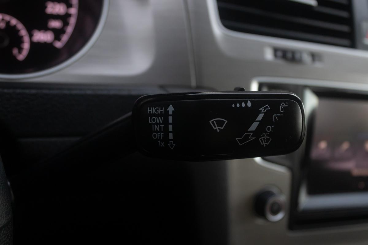 volkswagen-golf-2015-diesel-1598cc