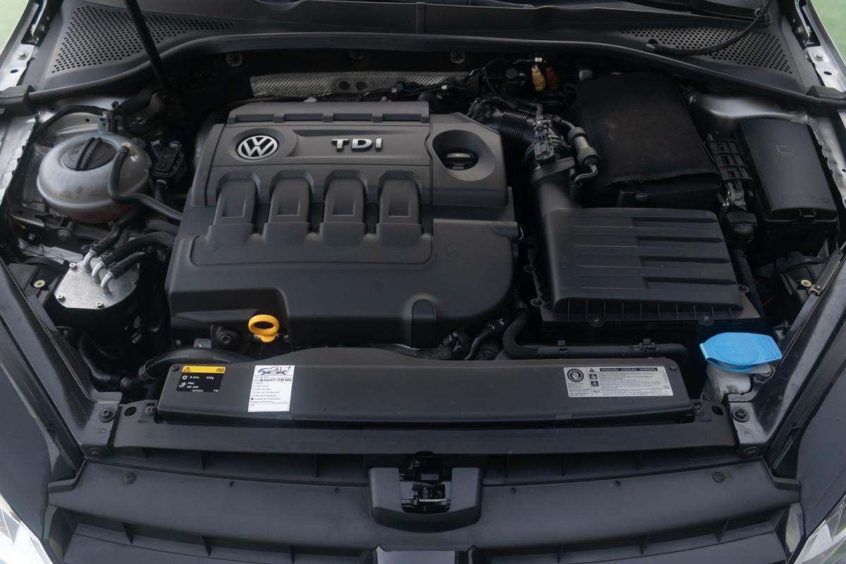 volkswagen-golf-2015-diesel-1598cc