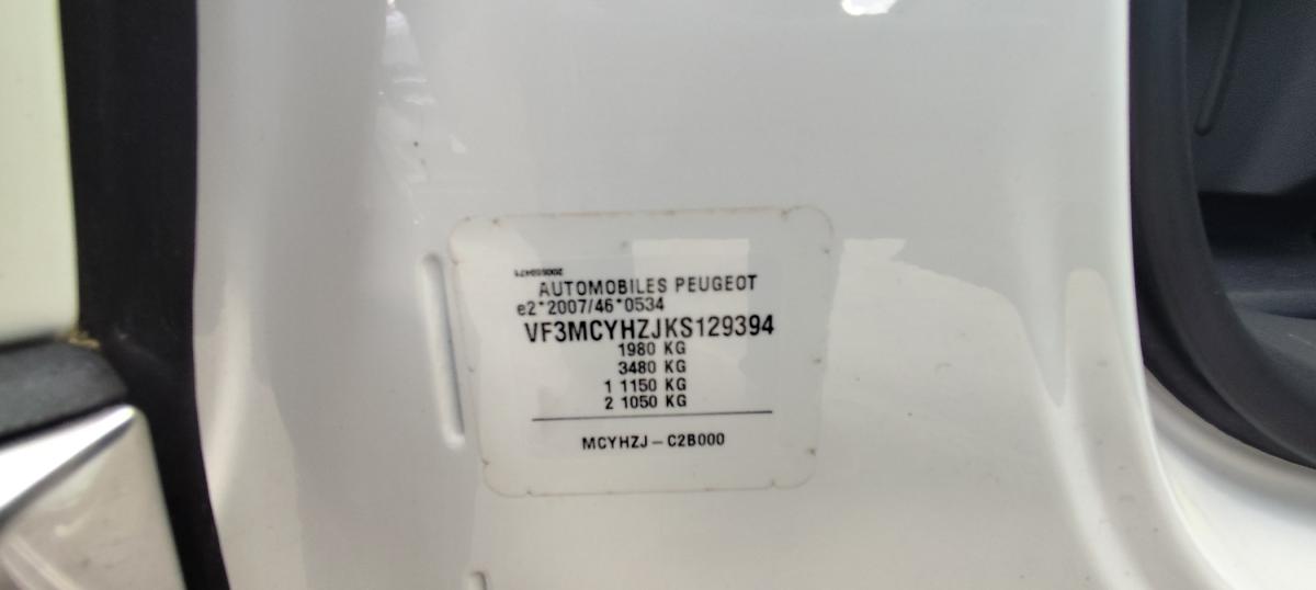 peugeot-3008-2019-diesel-1499cc