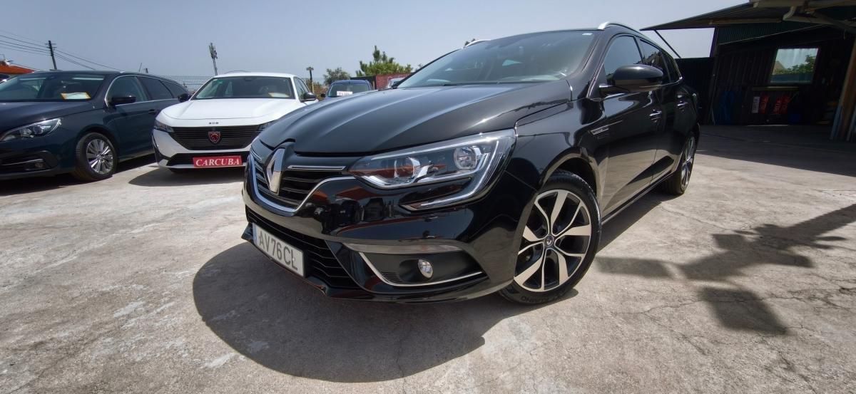 renault-megane-sport-tourer-2017-diesel-1461cc