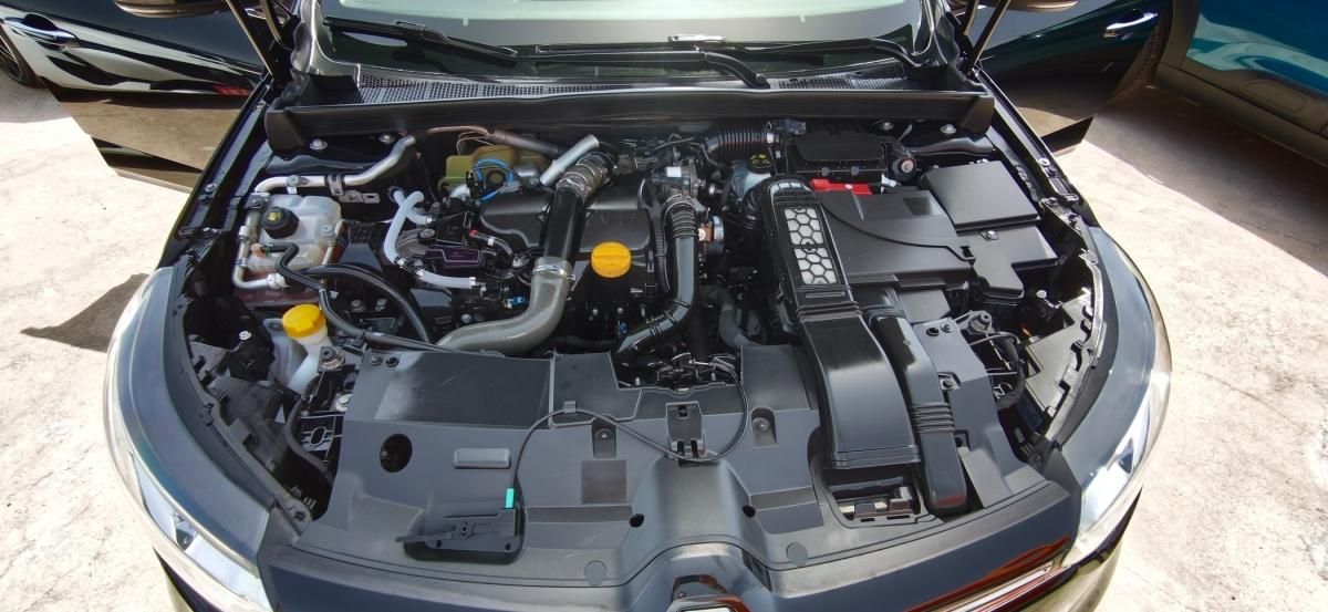 renault-megane-sport-tourer-2017-diesel-1461cc
