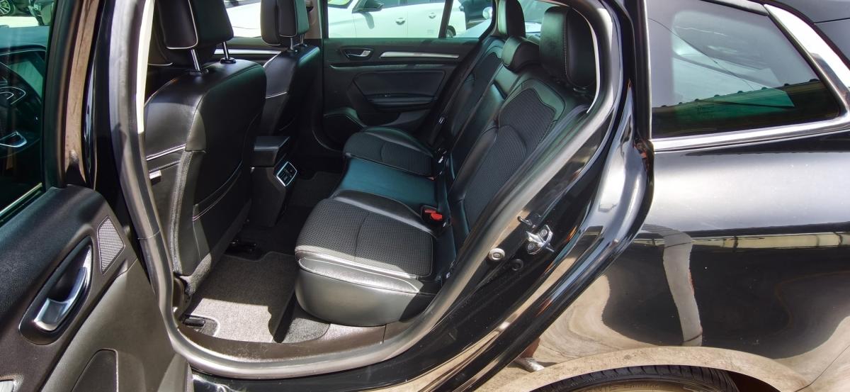 renault-megane-sport-tourer-2017-diesel-1461cc