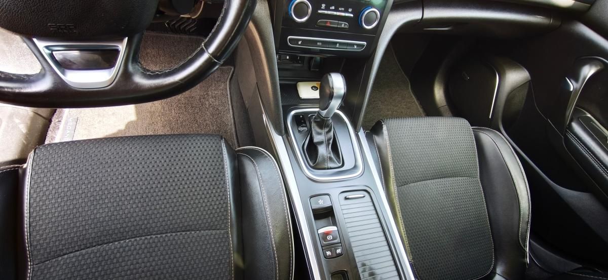 renault-megane-sport-tourer-2017-diesel-1461cc