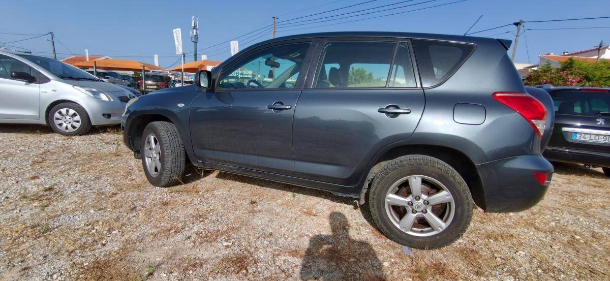 toyota-rav4-2006-diesel-2231cc