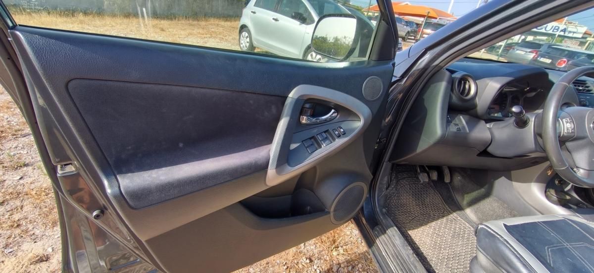 toyota-rav4-2006-diesel-2231cc