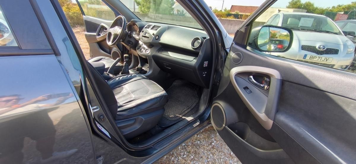 toyota-rav4-2006-diesel-2231cc