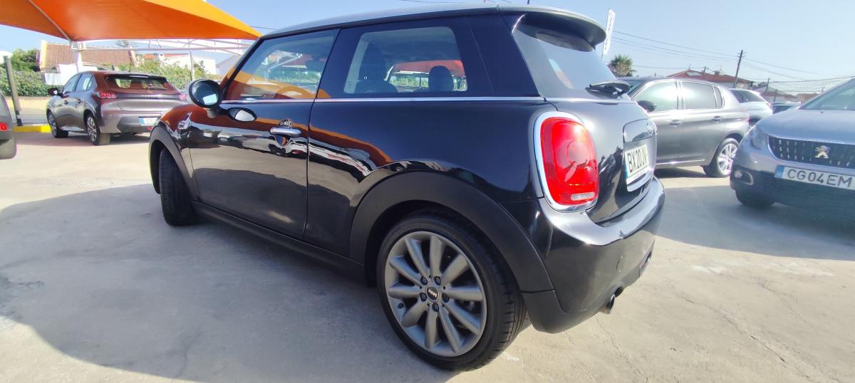 mini-cooper-2014-gasolina-1499cc