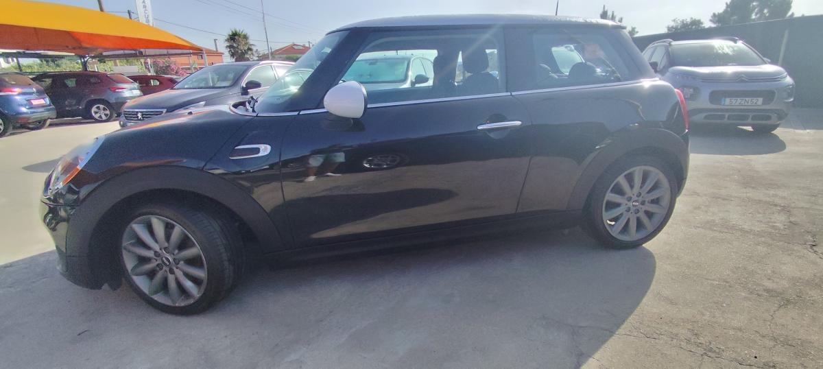 mini-cooper-2014-gasolina-1499cc