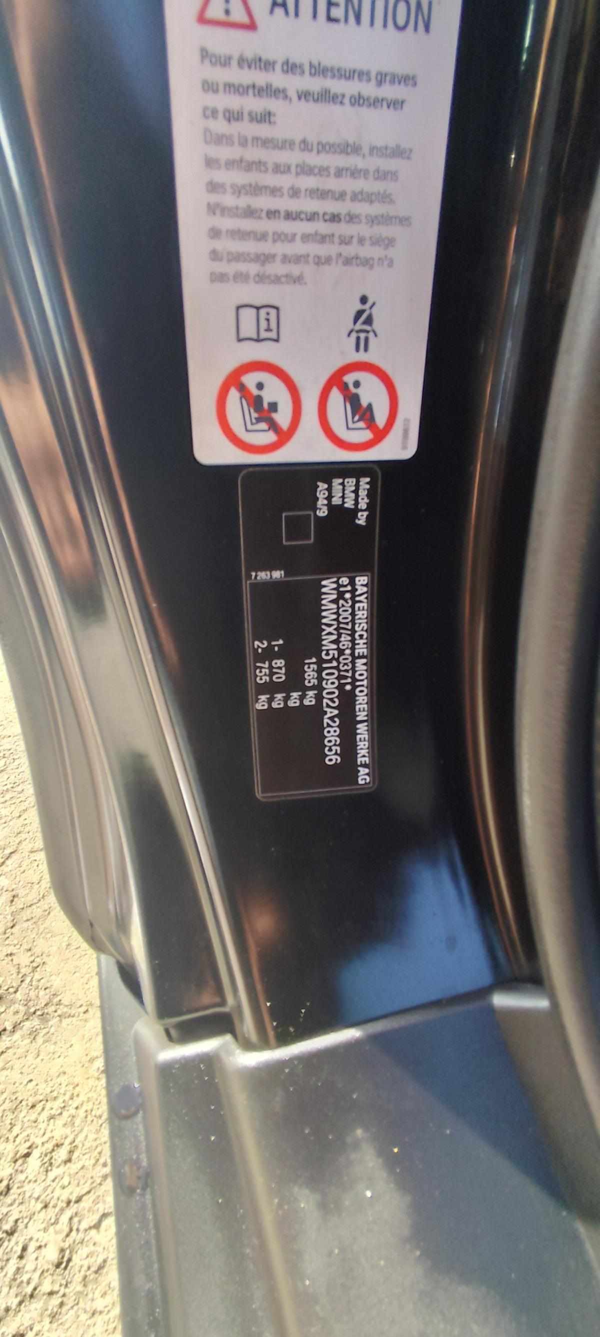 mini-cooper-2014-gasolina-1499cc