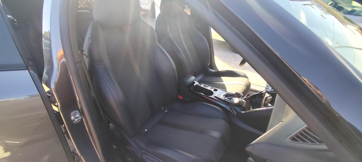 peugeot-2008-2022-diesel-1499cc