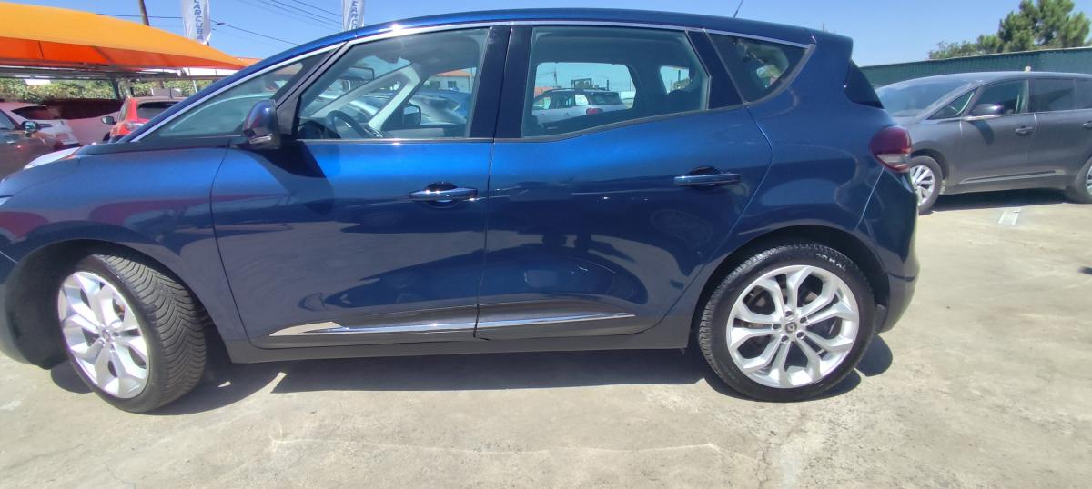 renault-scenic-2018-diesel-1461cc