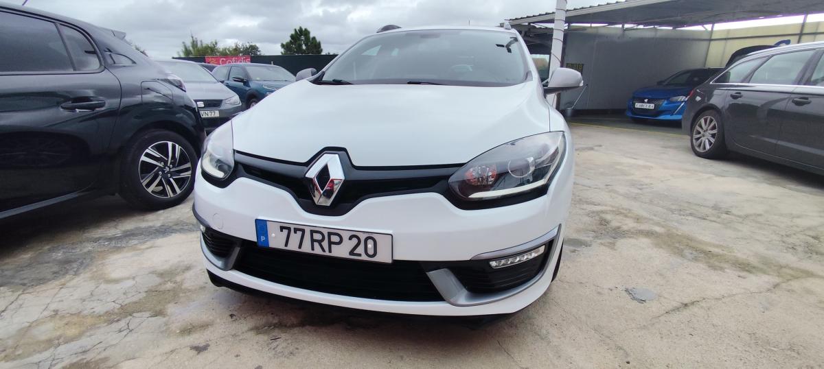 renault-megane-sport-tourer-2016-diesel-1598cc